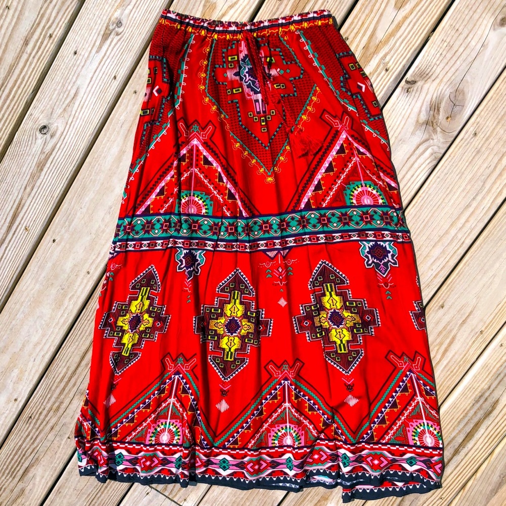 Chelsea and Violet Aztec print maxi skirt